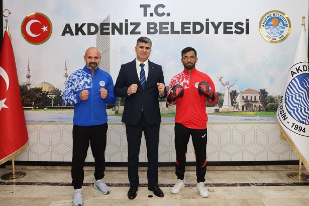 Hatip Emlek, dünya şampiyonası yolcusu