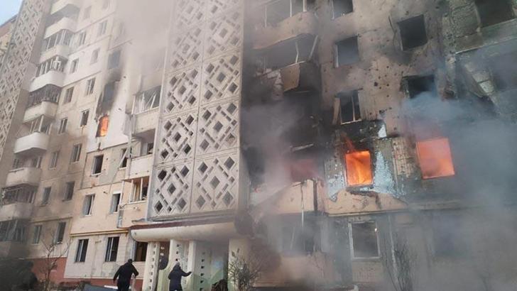 Zelenskiy: Rusya’nın 48 füze ve 470'ten fazla İHA saldırısında 9 kişi hayatını kaybetti