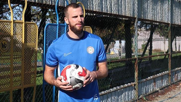 Çaykur Rizesporlu Jurecka'dan taraftarlara çağrı