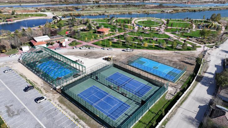 Erbaa’da spor sahalarının inşasında sona yaklaşıldı