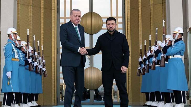 Cumhurbaşkanı Erdoğan, Zelenskiy'i resmi törenle karşıladı