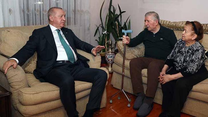 Cumhurbaşkanı Erdoğan, Yüksek İstişare Kurulu üyesi Köksal Toptan'ı ziyaret etti