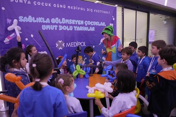 Medipol’den Dünya Çocuk Günü’ne özel ‘Diş Festivali’