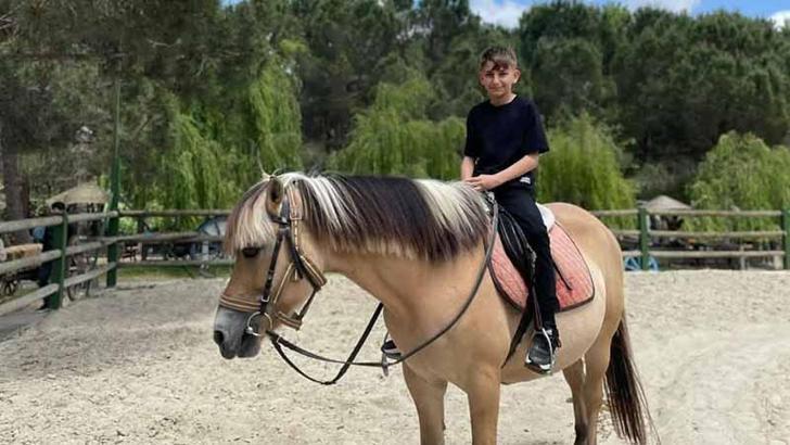 Esenyurt'ta 13 yaşındaki çocuk evde ölü bulundu