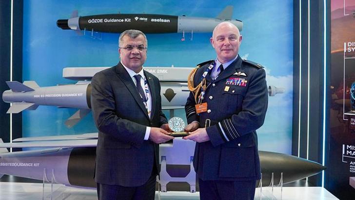 Milli Savunma Bakan Yardımcısı Durdalı, Dubai Airshow-2025'e katıldı