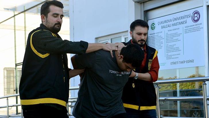 Husumetli olduğu komşusunu öldürdü, oğullarını yaraladı