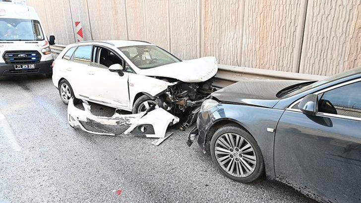 Kırıkkale'de zincirleme kaza: 4 yaralı