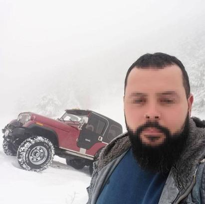 Dükkanının önünde silahlı saldırıya uğrayan esnaf yaralandı (2)