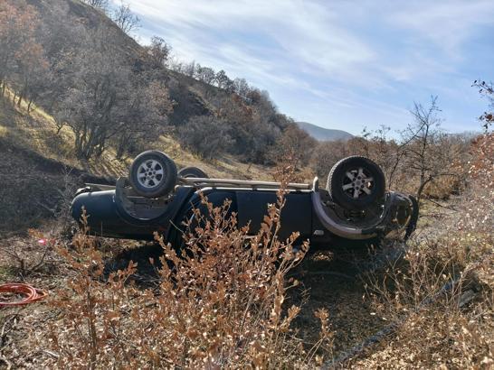 Kayıp olarak aranan öğretmen, devrilen kamyonette ölü bulundu