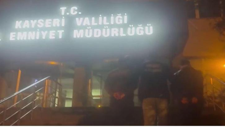 Kayseri'de 1 kilo uyuşturucu ile yakalanan 3 şüpheli tutuklandı