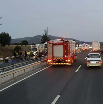 Manisa'da zincirleme kaza: 1 ölü, 2'si ağır 8 yaralı