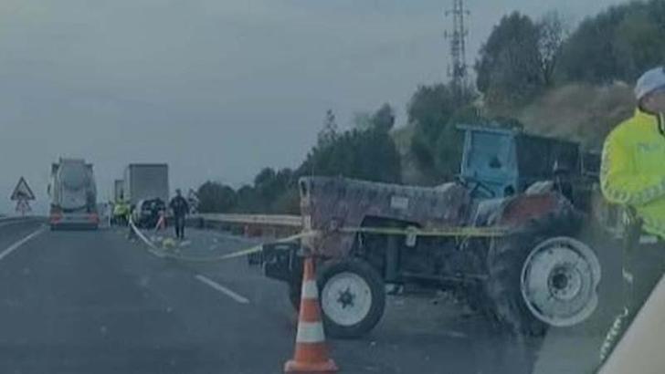 Manisa'da zincirleme kaza: 2 ölü, 1'i ağır 7 yaralı