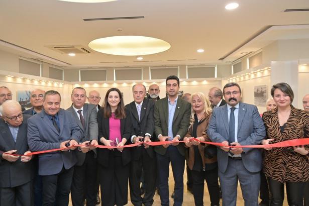 Tuzla’da 43 eserden oluşan ‘Geleneksel Gemi Modelleri Sergisi’ açıldı