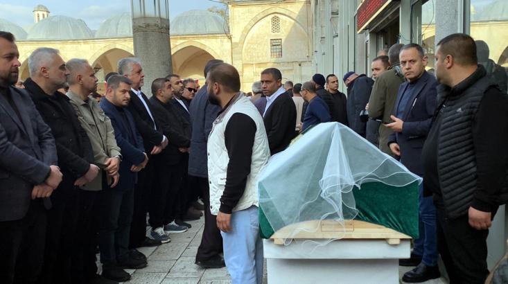 19 yaşındaki Rümeysa, nişanlısının evine yapılan silahlı saldırıda öldü(2)