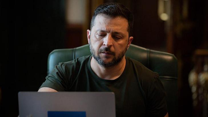 Zelenskiy: Heyetimiz, İsviçre'de ABD, Almanya, Fransa ve İngiltere temsilcileriyle çalışacak