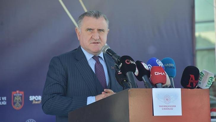 Bakan Bak: Spor yatırımları noktasında çok iyi noktadayız