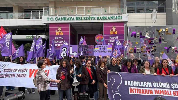 Ankara'da kadın cinayetlerine karşı yürüyüş
