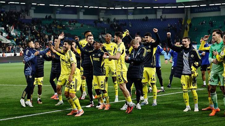 Fenerbahçe, son 2 deplasman maçını 2-0 geriden gelerek kazandı