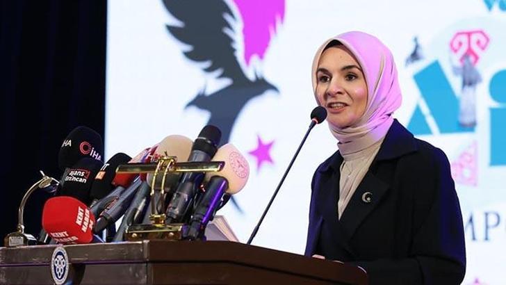 Bakan Göktaş: Aileyi, geleceğe güvenle bakan bir toplumun temeli haline getiriyoruz