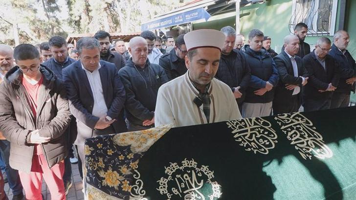 Kağıthane'de eski eşi tarafından öldürülen Nuran Şimşek son yolculuğuna uğurlandı