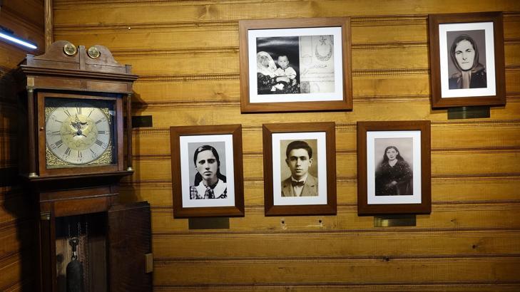 Annesinin hatırasını müzeye dönüştürdüğü konakta yaşatıyor / Ek fotoğraflar