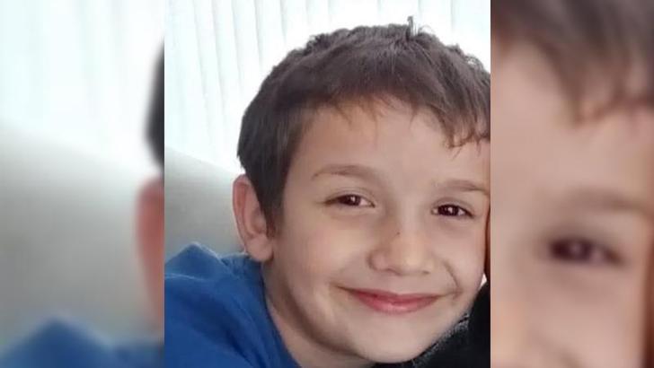 Elektrikli bisiklet, bina duvarına çarptı; 2 arkadaştan 1'i öldü