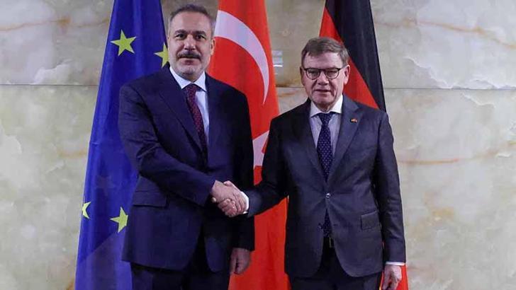 Bakan Fidan, Almanya Dışişleri Bakanı Wadephul ile görüştü