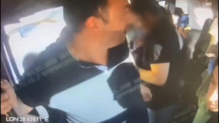 İstanbul - Büyükçekmece'de minibüste yankesicilik yapan şüpheli adliyeye sevk edildi