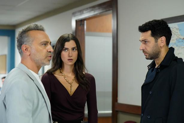 Güller ve Günahlar'ın Azra'sı Aleyna Solaker, oyunculuğuyla etkiliyor