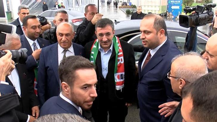 Cumhurbaşkanı Yardımcısı Cevdet Yılmaz, Diyarbakır Tanıtım Günleri'ne katıldı