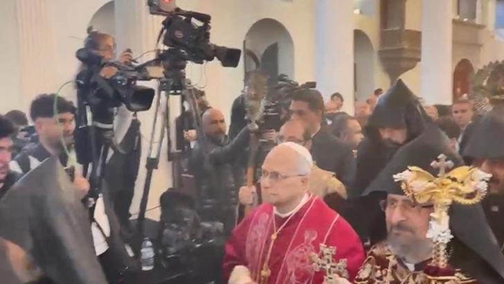 Papa 14. Leo Kumkapı Patriklik Kilisesi'ni ziyaret etti