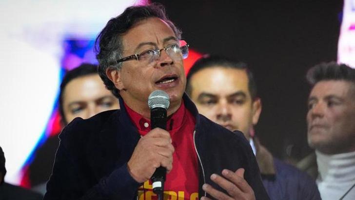 Kolombiya Cumhurbaşkanı Petro'dan, ABD'ye Venezuela tepkisi