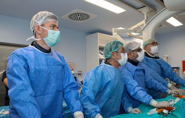 İzmir Şehir Hastanesi'nde TPVR ile çocuk kalp hastalarına ameliyatsız çözüm