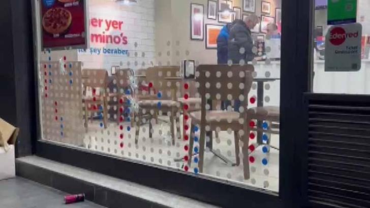 Bursa'da pizza dükkanına silahlı saldırı