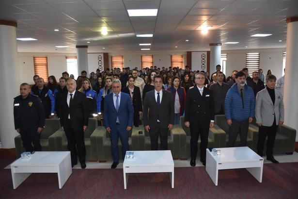 Sivas’ta öğrenciler ‘Atölye İletişim’ ile gazeteciliği yakından öğrenecek