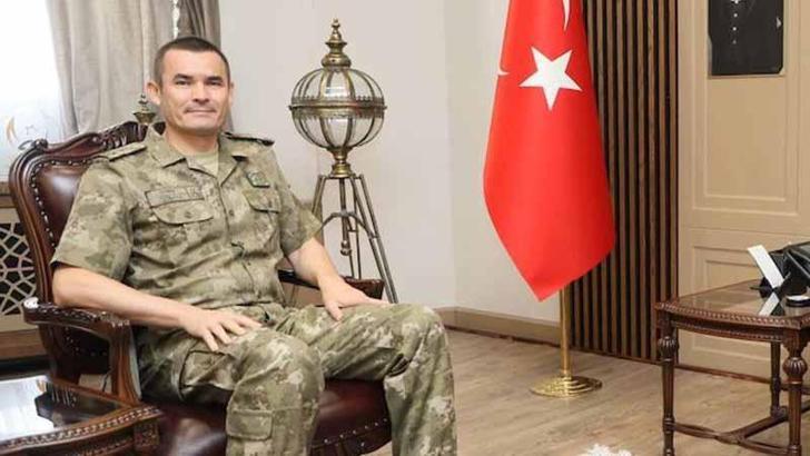 Makam aracıyla insan kaçakçılığı yapan eski tuğgeneralin cezası kesinleşti