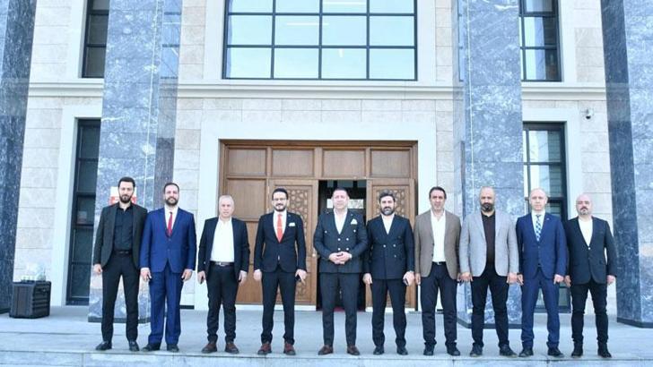Silivrispor Başkanı Murat Yıldız ve yönetim kurulundan protokol ziyareti