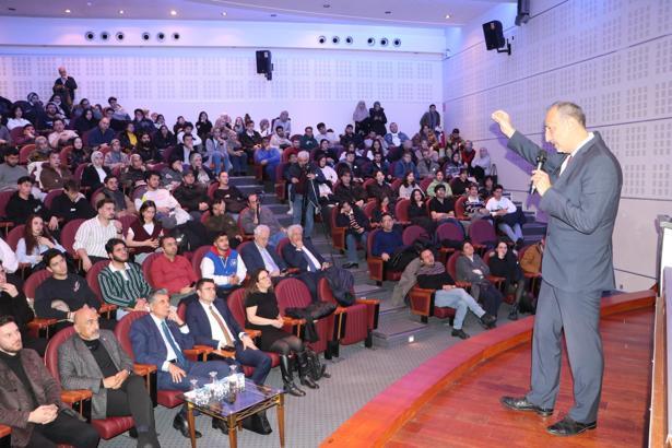 ‘Uzay sektörü 650 milyar dolar seviyesinde’