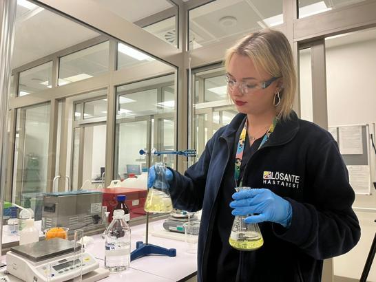 Kanseri yendiği hastanede gıda mühendisi oldu