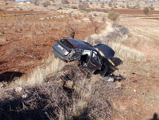 Mardin’de tarlaya yuvarlanan cipin sürücüsü yaralandı