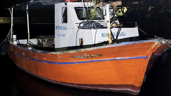 Hatay’da denize düştüğü değerlendirilen balıkçı için arama çalışması başlatıldı