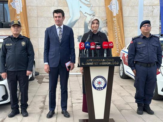 Eber Gölü'ne 'giriş yasağı' kaldırıldı