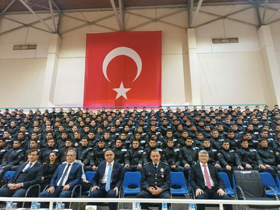 İzmir Emniyeti'nden 'Aile Çalıştayı'