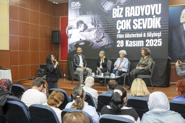 Mersin Sinema Ofisi'nden kadın radyocuların öyküsüne ışık tutan belgesel gösterimi
