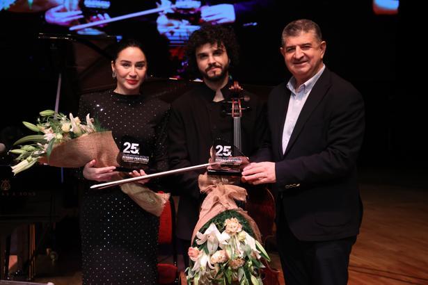 Jamal Aliyev ve Ece Dağıstan'dan müzik ziyafeti