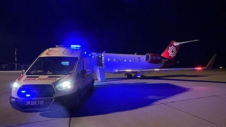 Kars'ta 44 günlük bebek, ambulans uçakla Ankara'ya sevk edildi