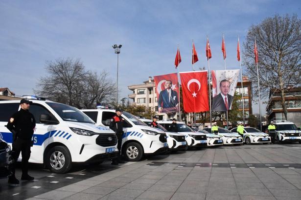 Düzce'de polis ve jandarmanın yeni hizmet araçları tanıtıldı