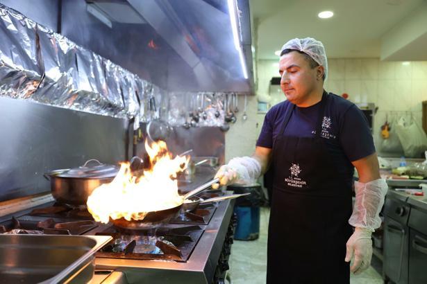 Turistik Park Kafe ve Restoran Aydınlıları buluşturuyor