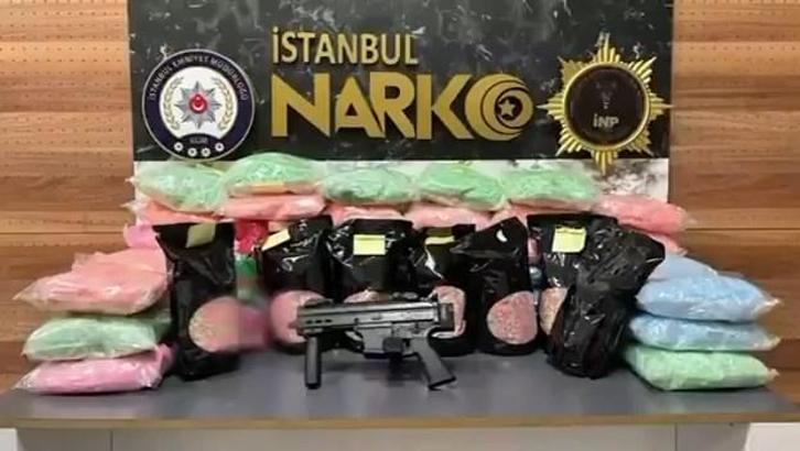 İstanbul- Avcılar'da eve uyuşturucu operasyonu; 601 bin uyuşturucu hap ele geçirildi