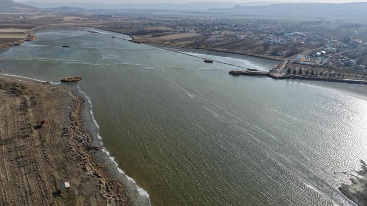 Kasım yağışları, kuruyan Ulaş Gölü'ne 'ilaç' oldu